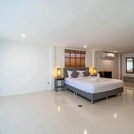 Private 4 Bedroom Pool Villa Ng411-2